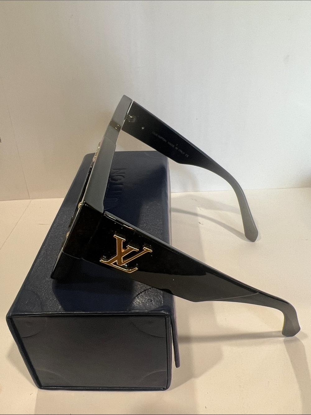 Louis Vuitton Black Sunglasses with Gold LV Logo